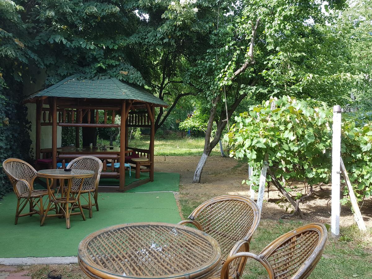 Casa Boiereasca Albergue Craiova Exterior foto